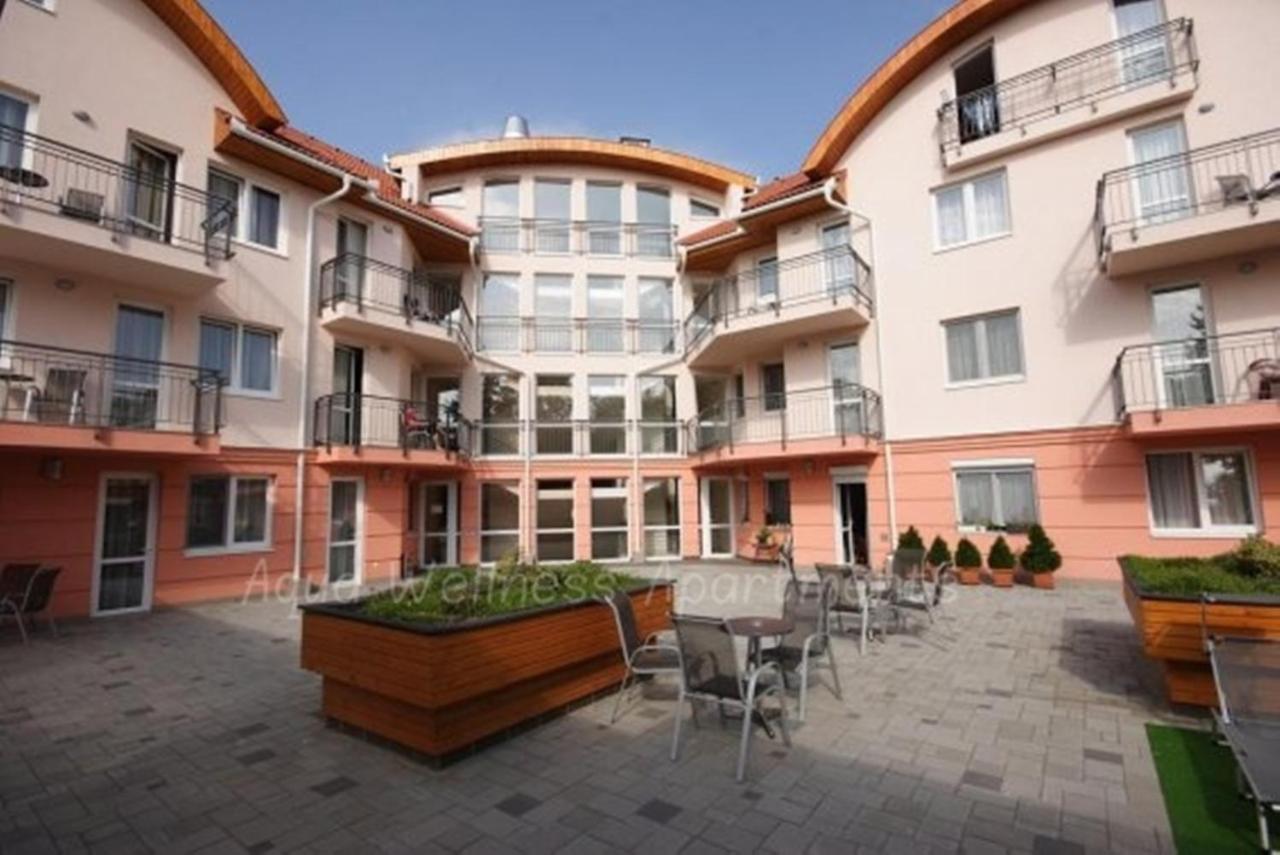 Aqua Wellness Apartments Hajdúszoboszló Exterior foto