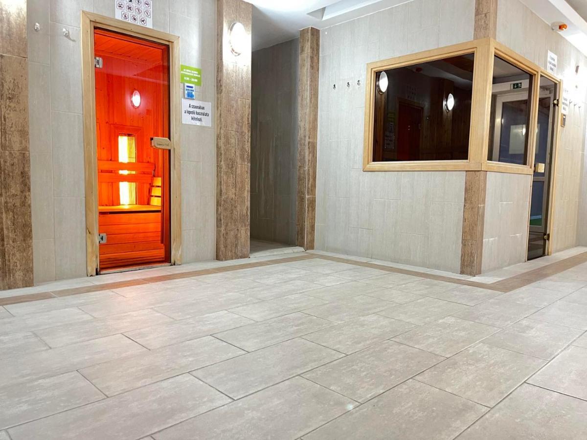 Aqua Wellness Apartments Hajdúszoboszló Exterior foto